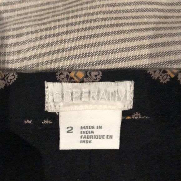 Black Scalloped Button Down Skirt - Picture 2 of 2